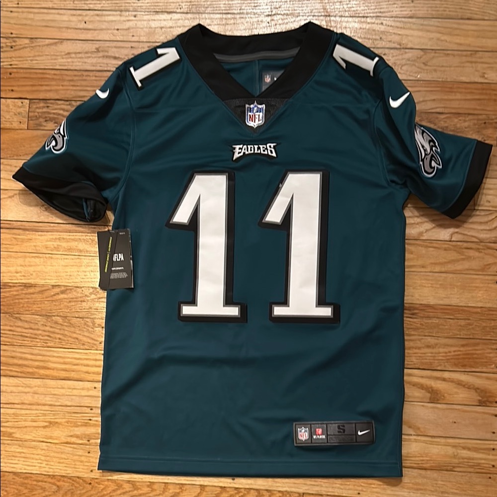 Nike Men's Green Philadelphia Eagles Jersey 11 Wentz